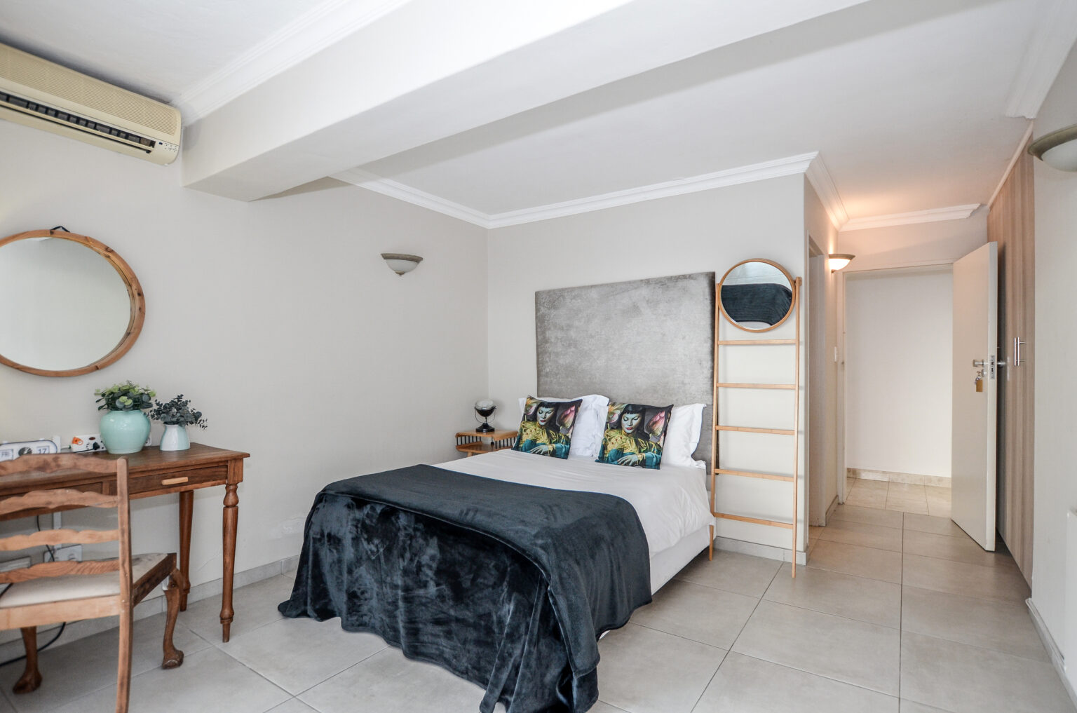 Room 2